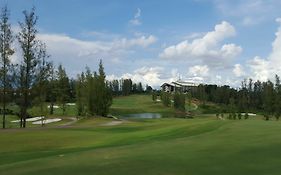 Austin Heights Golf & Hotel Resort
